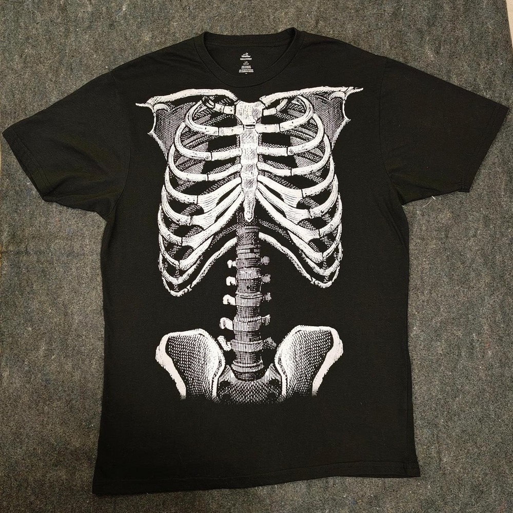 Way to Celebrate Halloween Mens Skeleton Graphic Tee Black Goth Grunge Large
